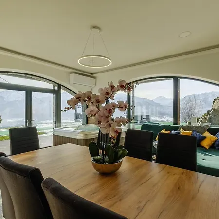 Mountain Base - Widokowe Jacuzzi Апартаменты *