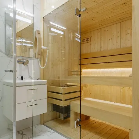 Апартаменты Mountain Base - Widokowe Jacuzzi Косцелиско