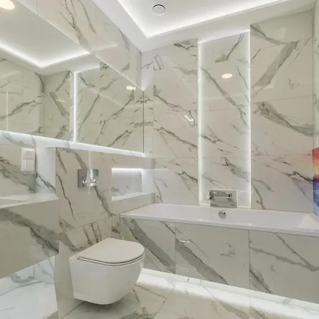 Mountain Base - Widokowe Jacuzzi * Косцелиско