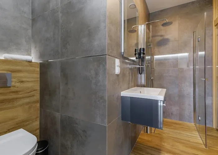 Mountain Base - Widokowe Jacuzzi