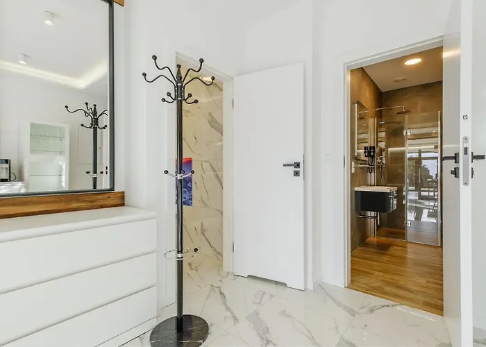 Mountain Base - Widokowe Jacuzzi 考斯赛力克