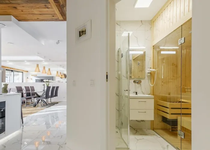 Mountain Base - Widokowe Jacuzzi * 考斯赛力克