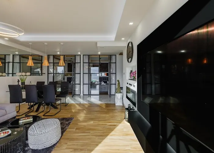 Mountain Base - Widokowe Jacuzzi 公寓 *