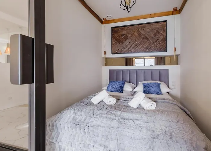 Mountain Base - Widokowe Jacuzzi 公寓