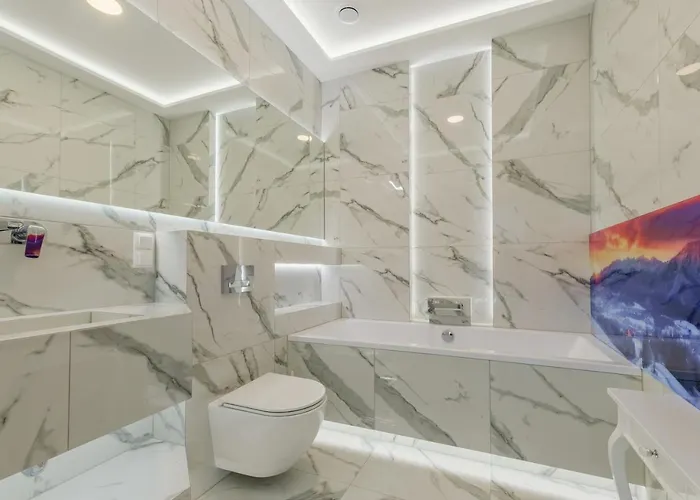 Mountain Base - Widokowe Jacuzzi * 考斯赛力克